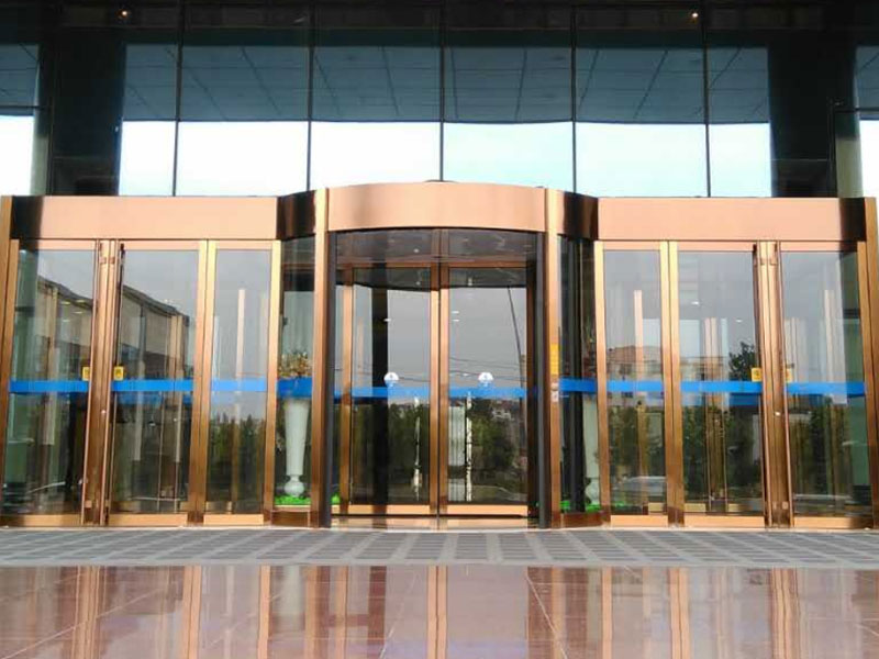 藍海鈞華酒店兩翼門實景